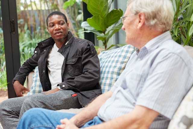 Volunteer mentor supporting a resident